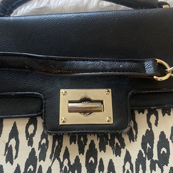 Olivia + Joy Handbag, Cute bags - Picture 10 of 12
